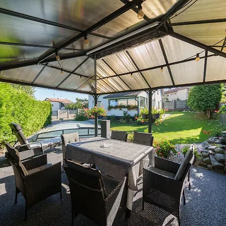 Stary Chodov By Interhome * Prague
