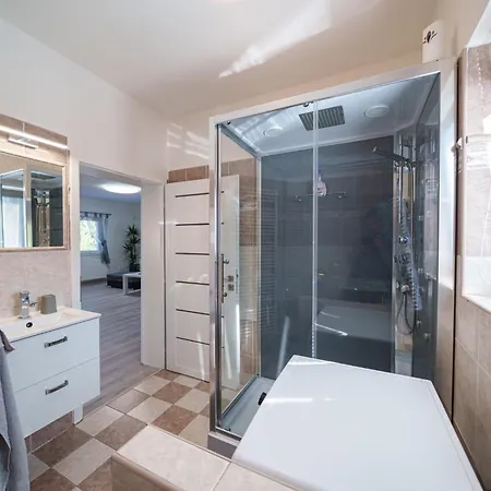 Stary Chodov By Interhome * Prague