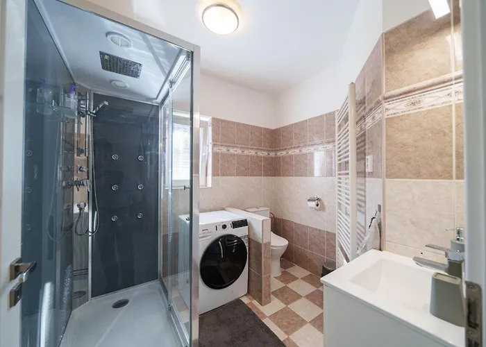 Stary Chodov By Interhome بيت للعطل *